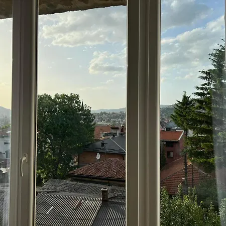 Old Town Hideaway Apartman *